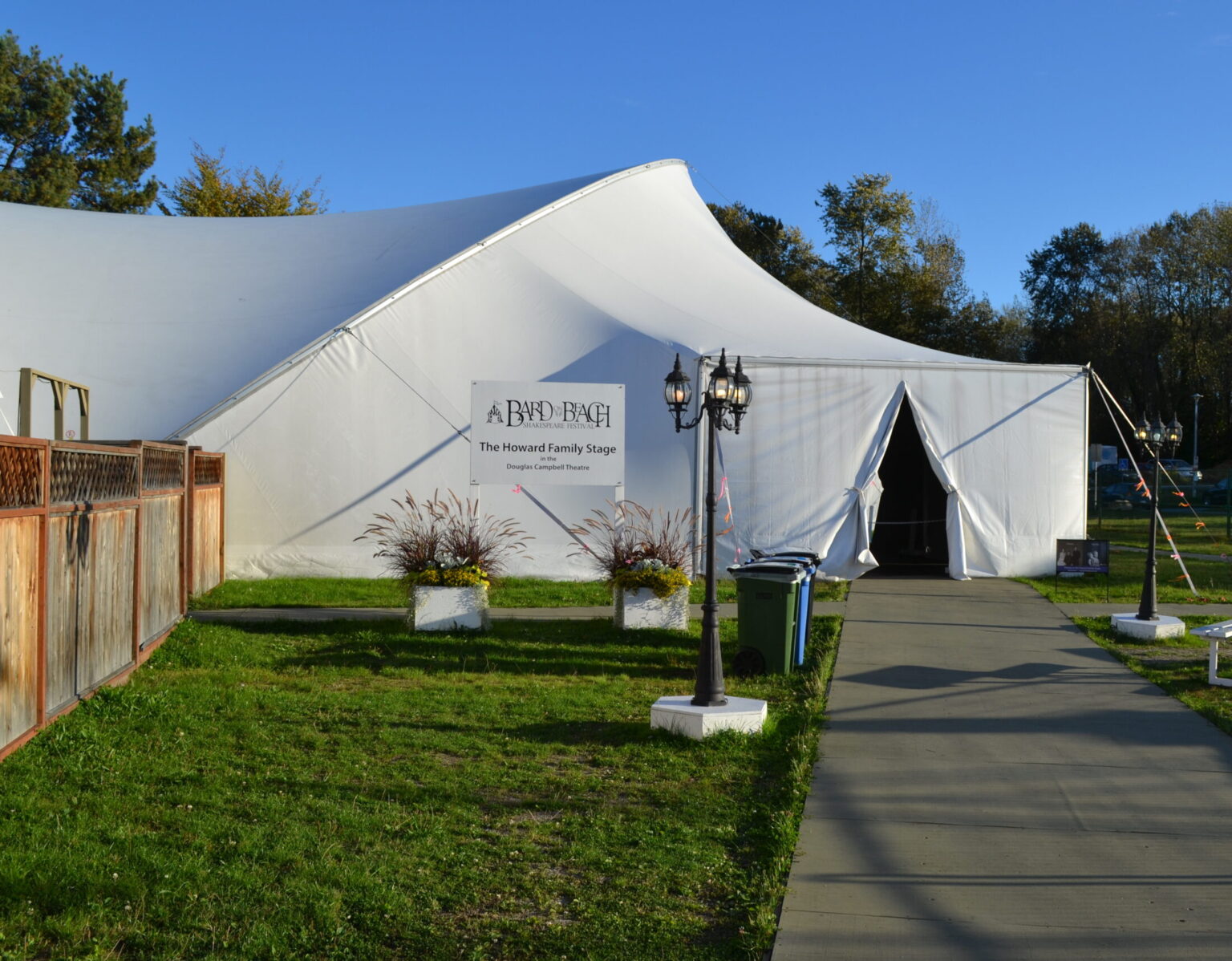 Building Bard The Douglas Campbell Theatre and the Howard Family Stage