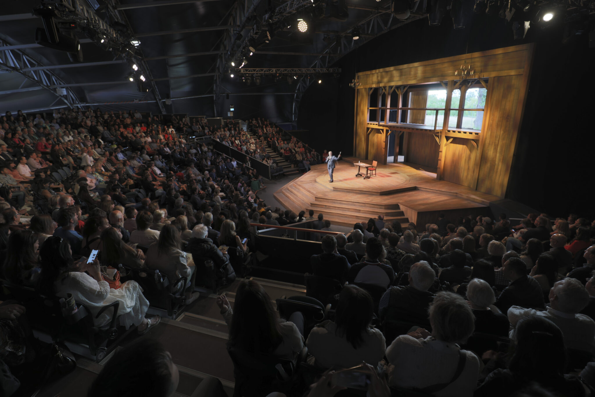Bard Back on the Beach Bard on the Beach